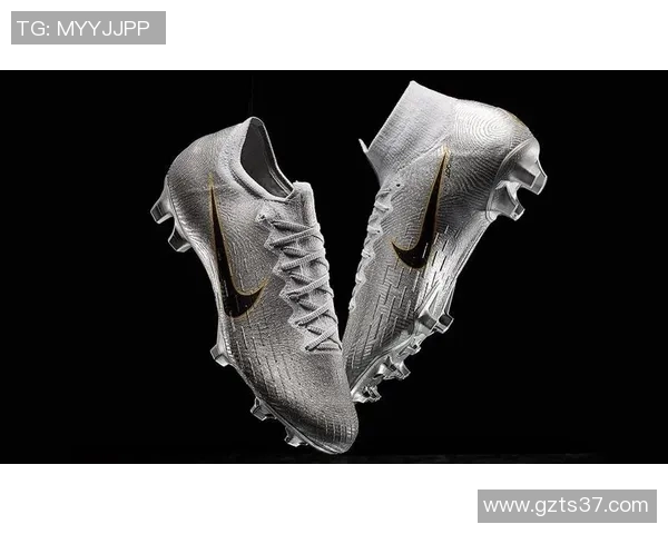 球星同款足球鞋高清图鉴：精选全球顶级球员专属鞋款设计展示